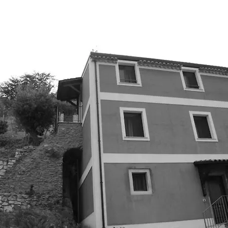 La Casa Rossa *