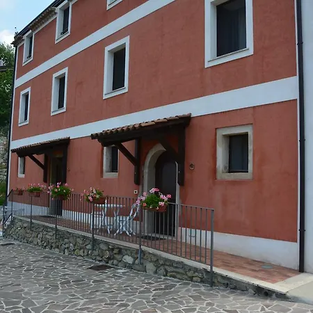 La Casa Rossa