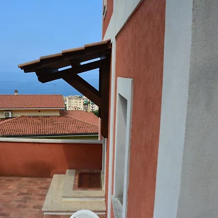 Bed and breakfast La Casa Rossa Paola