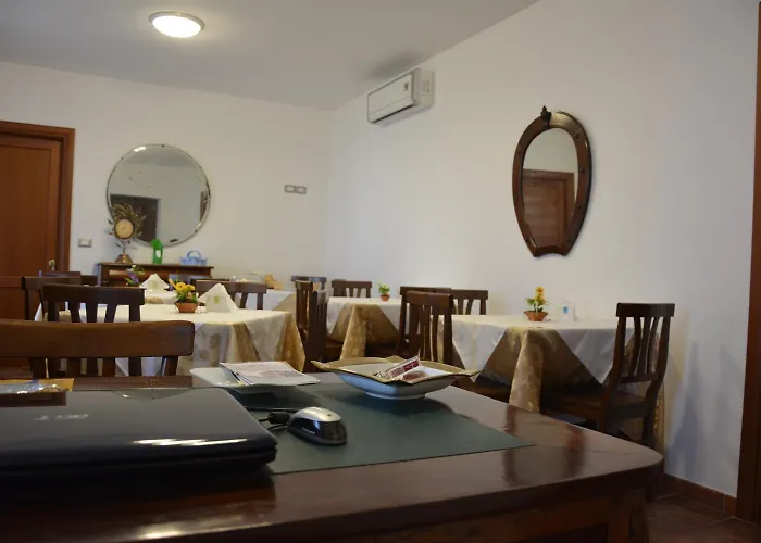 La Casa Rossa Nocleg ze śniadaniem 3*