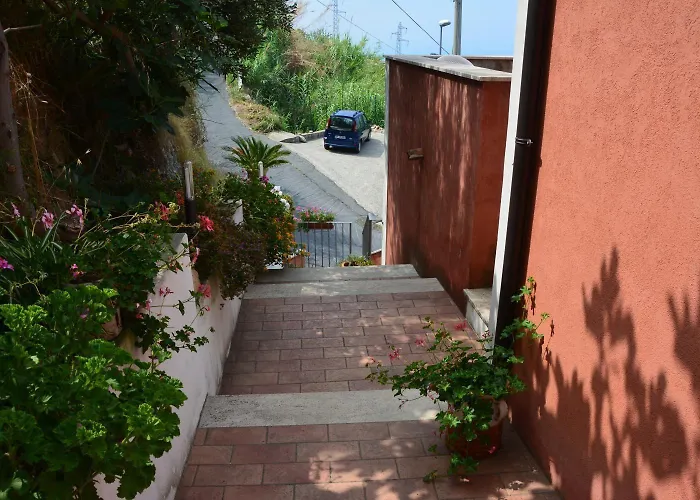 Nocleg ze śniadaniem La Casa Rossa Paola