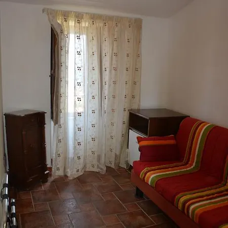 Alojamento de Acomodação e Pequeno-almoço La Casa Rossa Paola