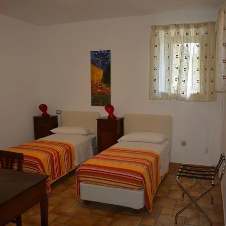 La Casa Rossa Oda ve Kahvaltı