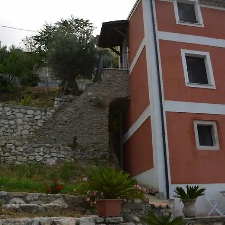 La Casa Rossa 3* Paola