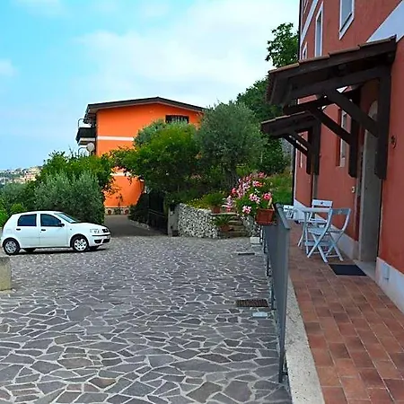 La Casa Rossa Paola