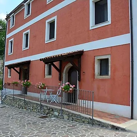 La Casa Rossa Paola