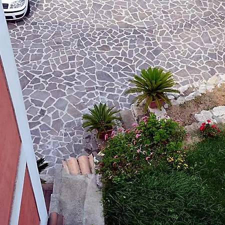 La Casa Rossa Panzió Paola